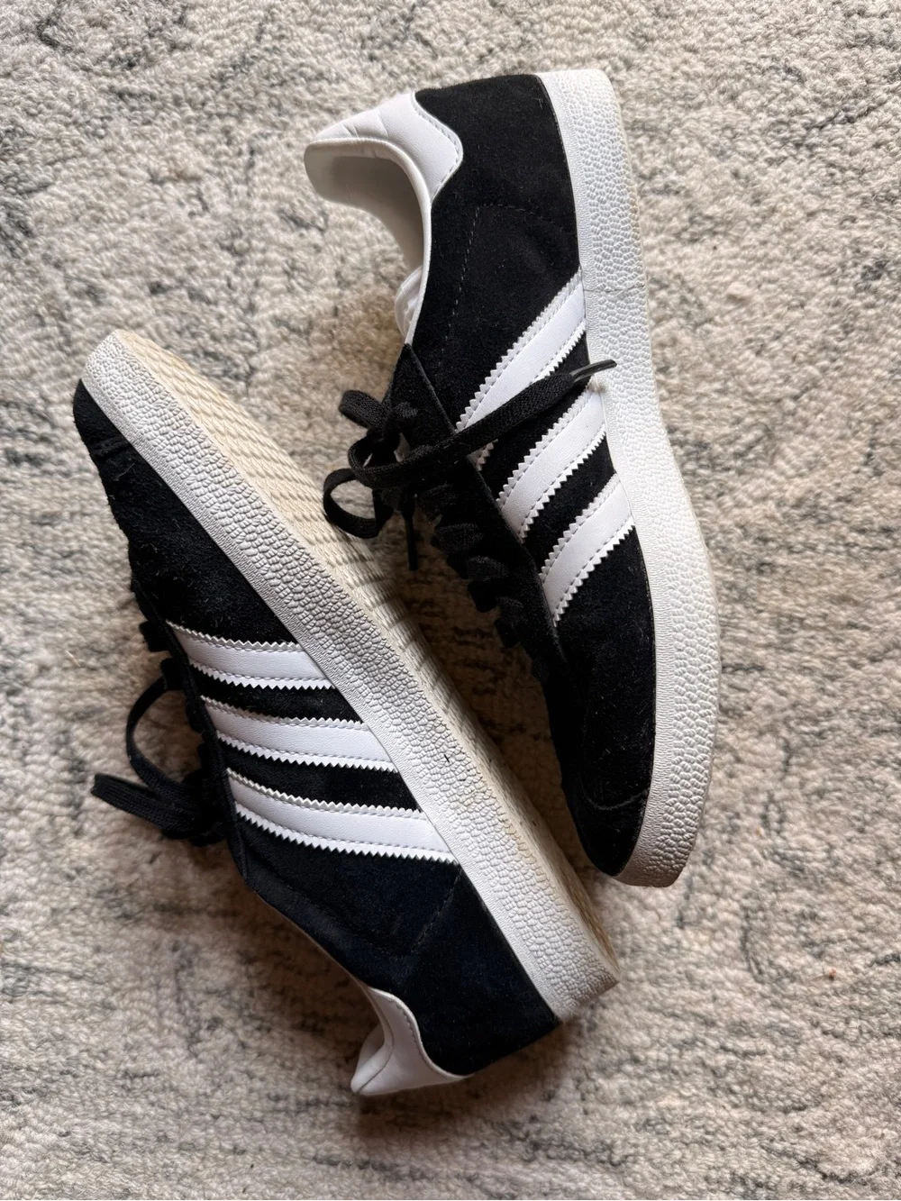 Adidas Black & White Gazelle Suede Sneakers Men's 7.0 = Women's 8.5